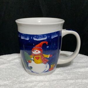 ROYAL NORFOLK- Snowman ⛄️ with Heart on Sweater Coffee Mug ❤️